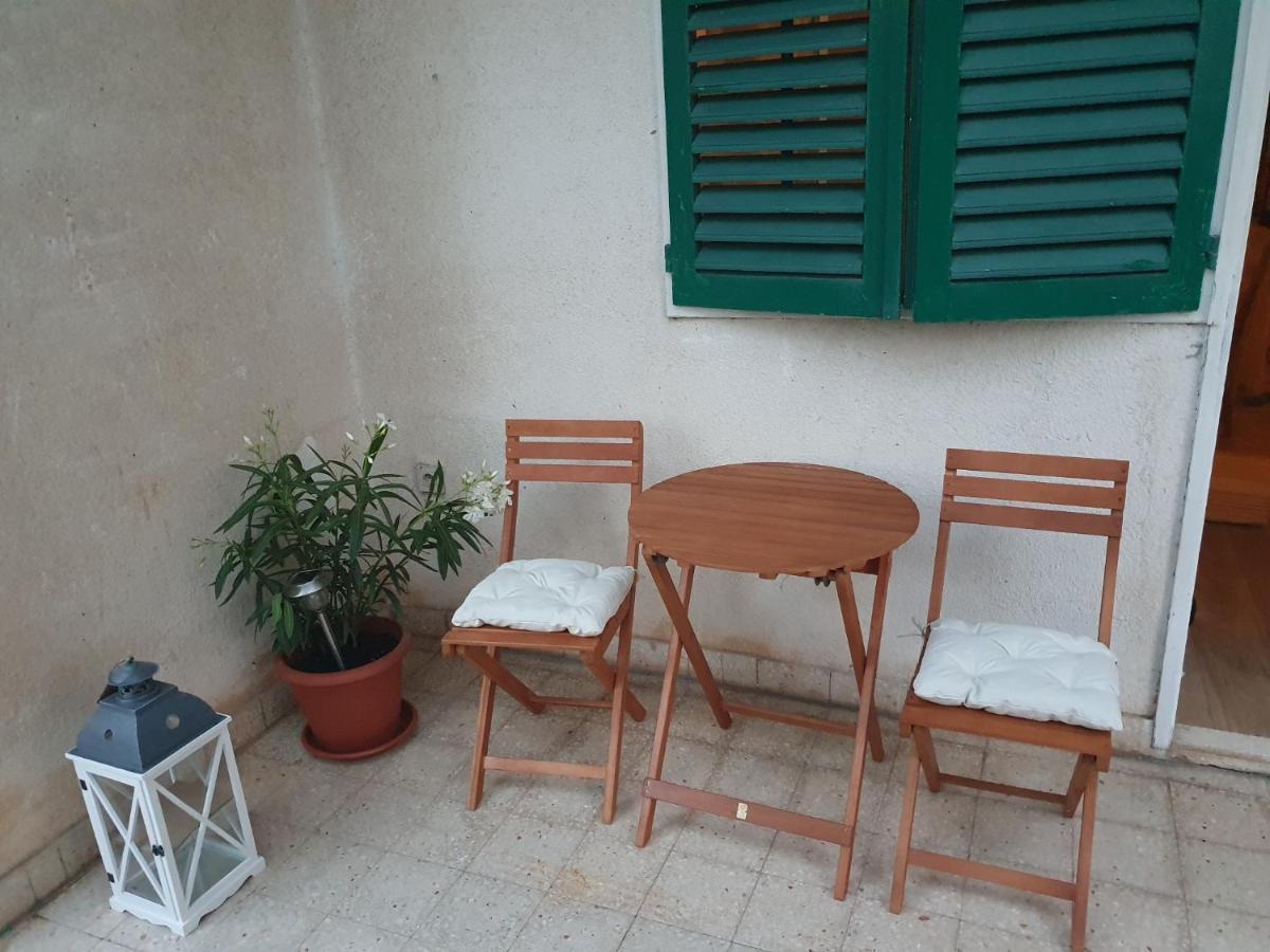 Apartment Lana Trogir Ngoại thất bức ảnh