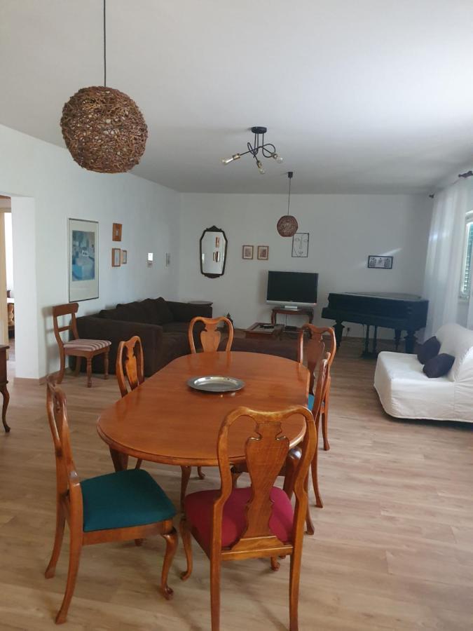 Apartment Lana Trogir Ngoại thất bức ảnh
